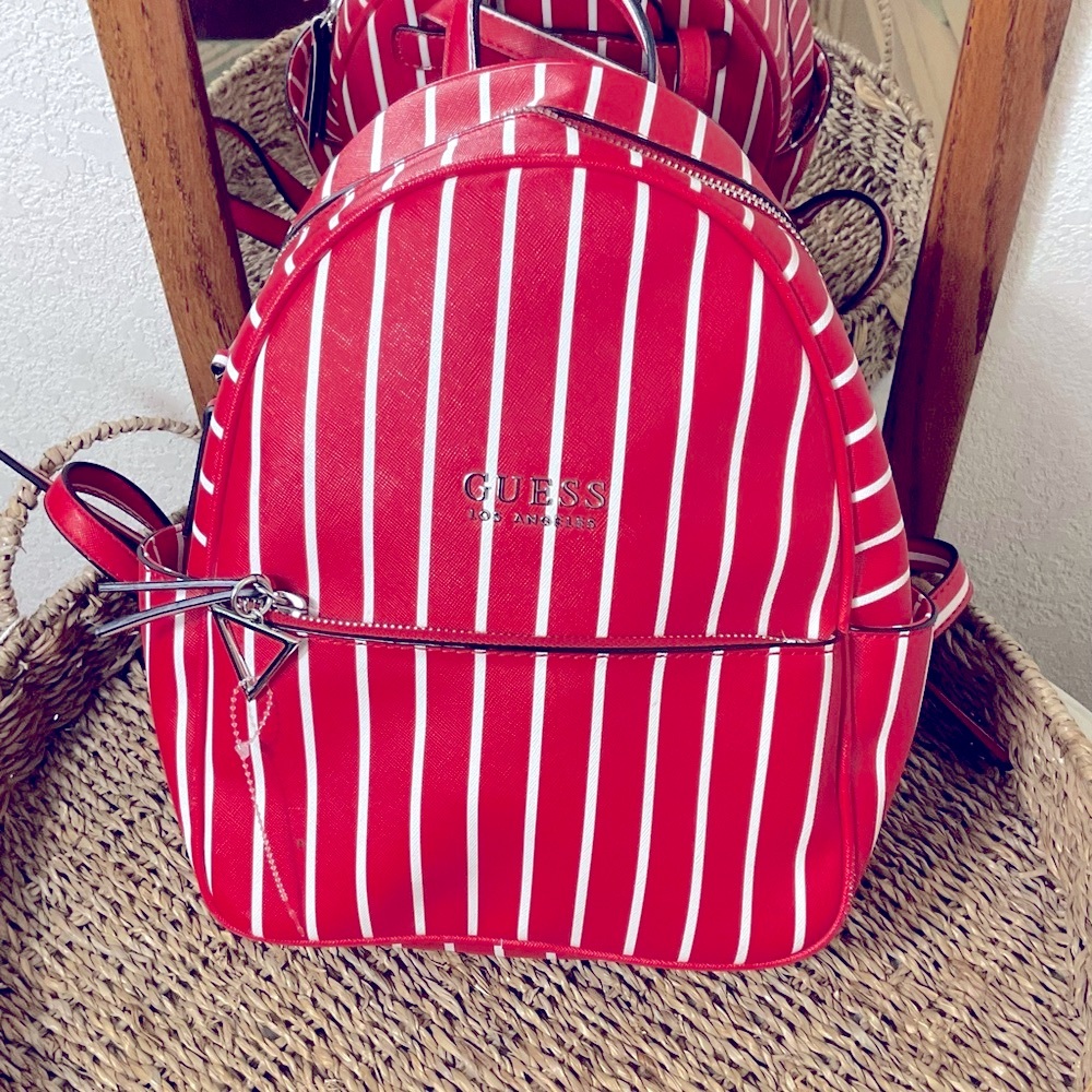 Guess Red&white Striped Backpack Purse mint condition perfect size,pockets ++